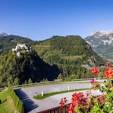 Der Burgblick-Adults Only Hotel Werfen Buitenkant foto