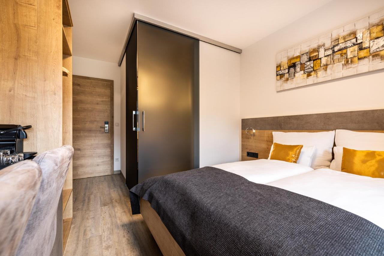 Der Burgblick-Adults Only Hotel Werfen Buitenkant foto