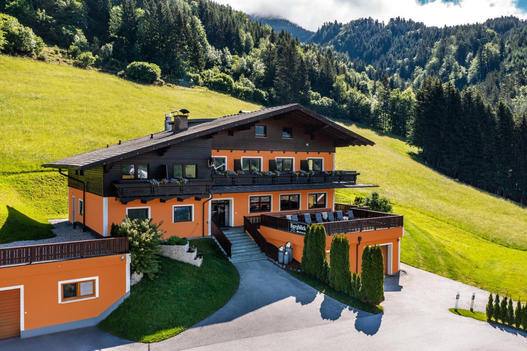 Der Burgblick-Adults Only Hotel Werfen Buitenkant foto